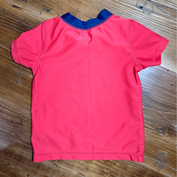 Cat & Jack Toddler Boys Red White & Blue Swim Trunks & Rash guard t-shirt 18 mo - Picture 7 of 8